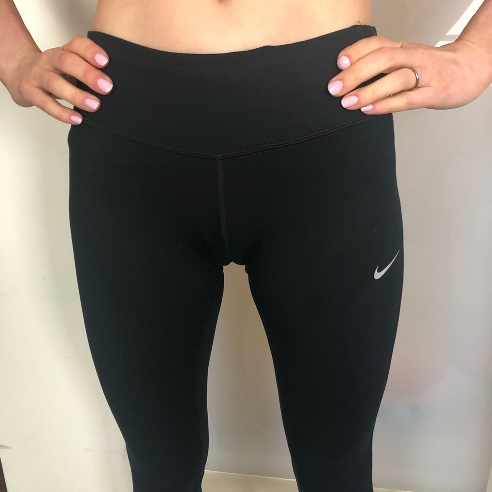 Classic Nike leggings w/ mesh knee detail size XS